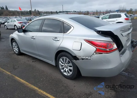 2013 Nissan Altima 2.5 S z USA, uszkodzony, nr VIN 1N4AL3AP4DN536411